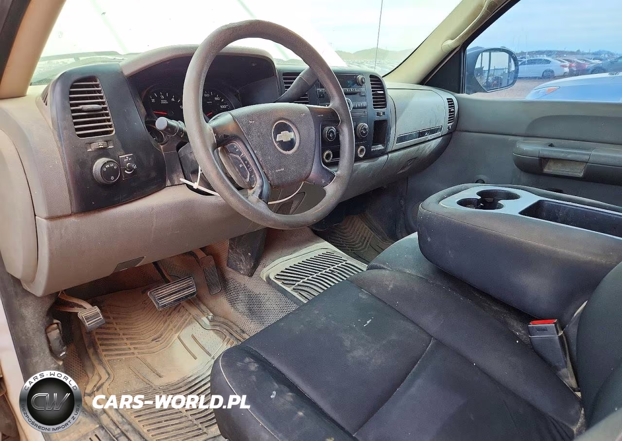 2008 Chevrolet Silverado C1500 VIN:1GCEC14X88Z303948 - 8