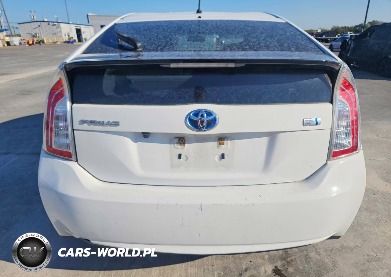 2013 Toyota Prius Two VIN:JTDKN3DUXD5579645 - 6