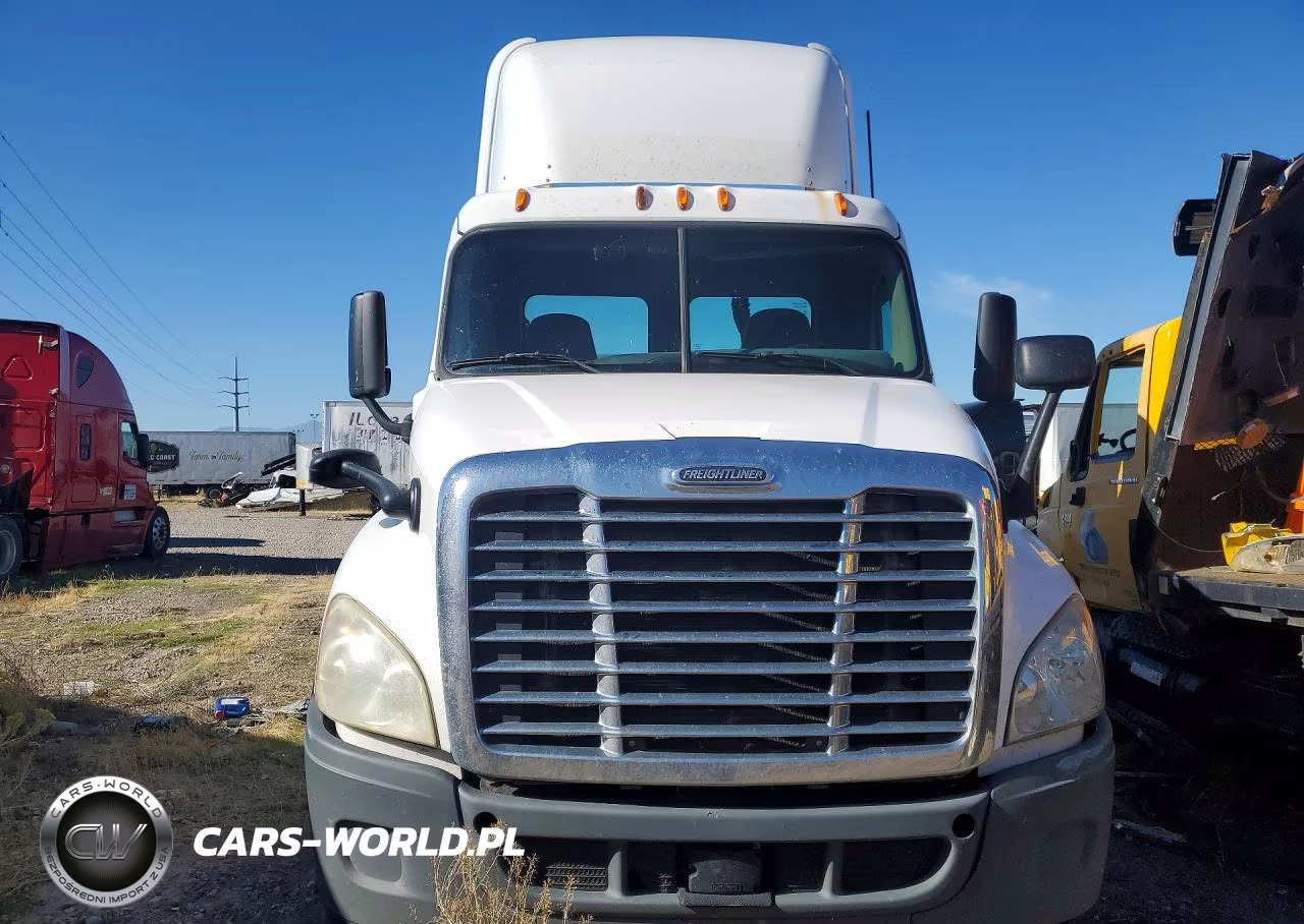 2015 Freightliner Cascadia 125 VIN:1FUJGEDV6FLGJ9742 - 5