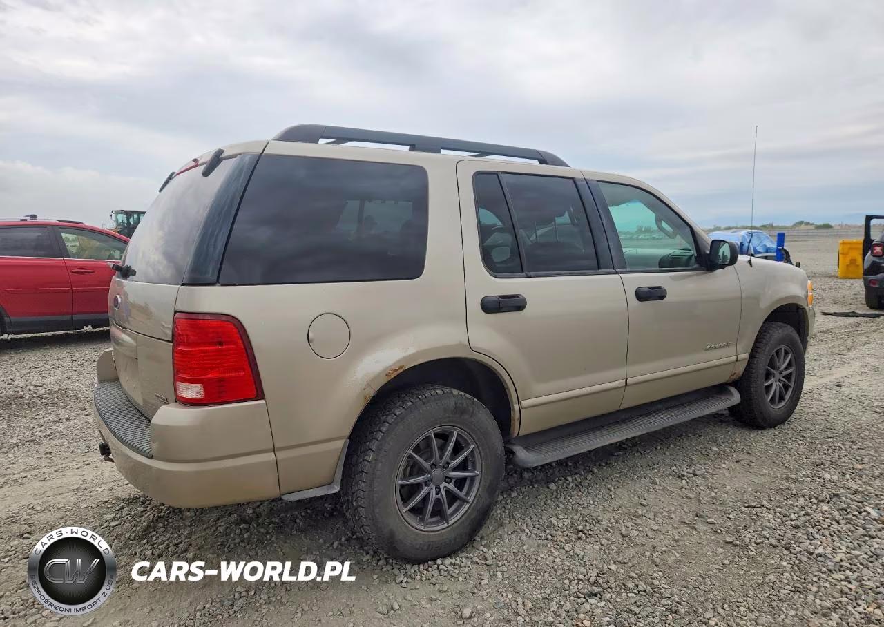 2005 Ford Explorer Xlt VIN:1FMZU73K05ZA16862 - 3