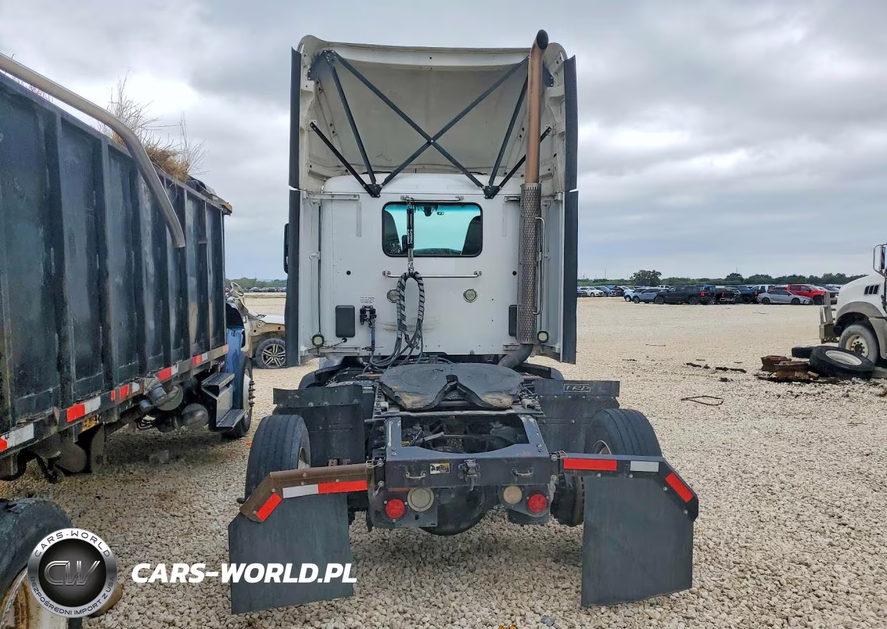 2018 Peterbilt 579 Semi Truck VIN:1XPBA48X0JD477437 - 6