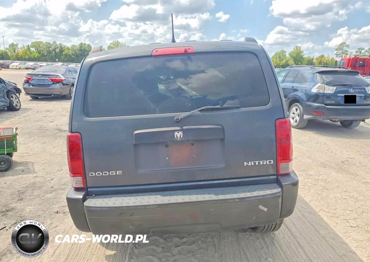 2011 Dodge Nitro Heat VIN:1D4PT4GK2BW589544 - 6