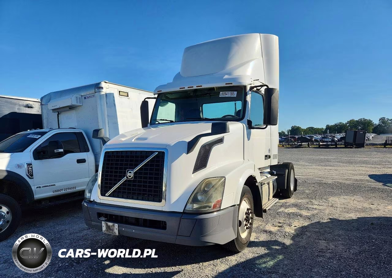 2018 Volvo Vnl Semi Truck VIN:4V4N39TGXJN892440 - 1