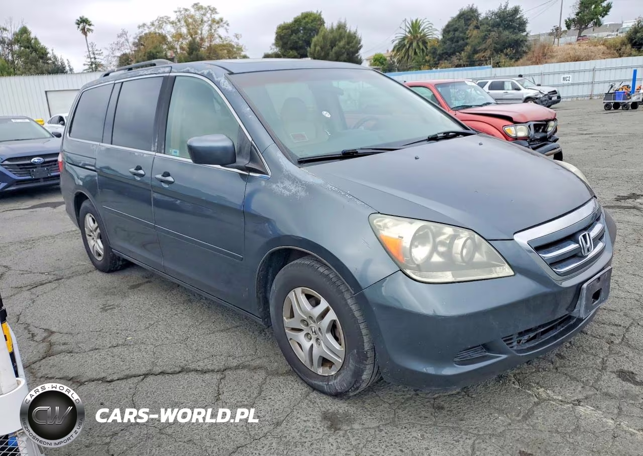 2005 Honda Odyssey Exl VIN:5FNRL38685B048637 - 4