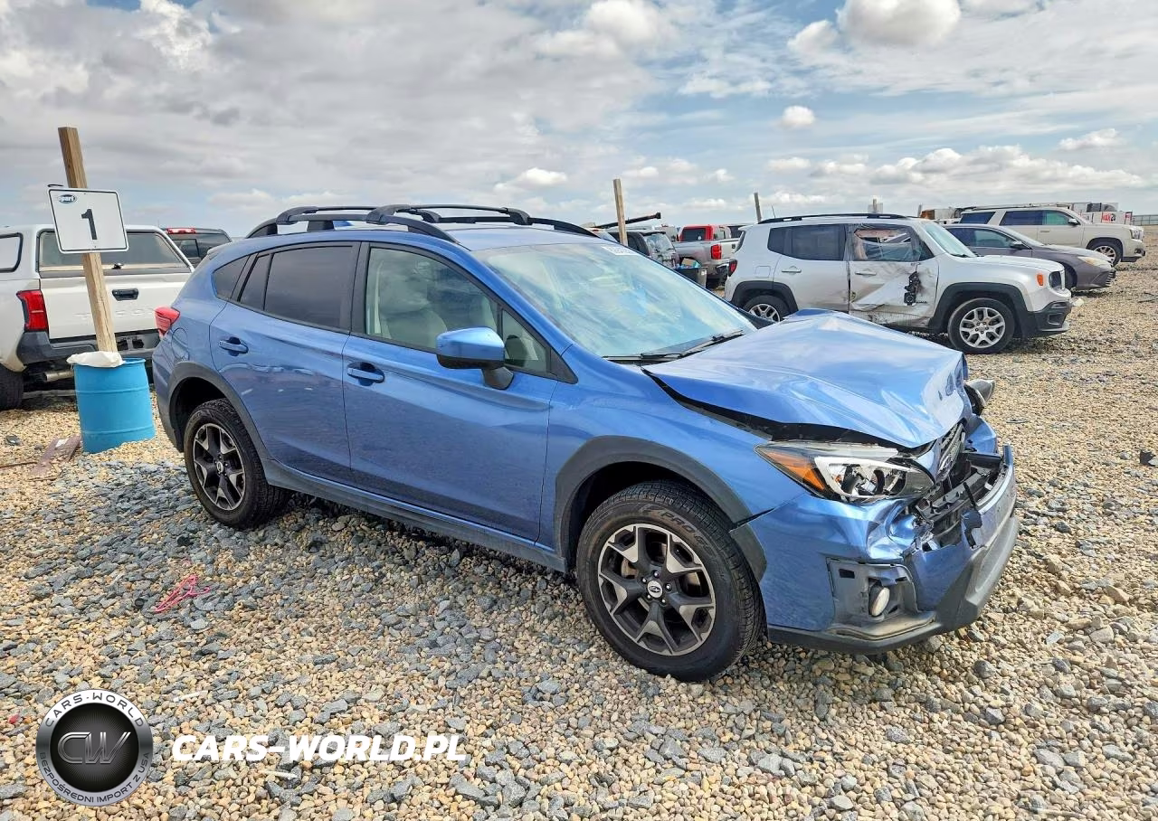 2018 Subaru Crosstrek Premium VIN:JF2GTABC4JH263597 - 4