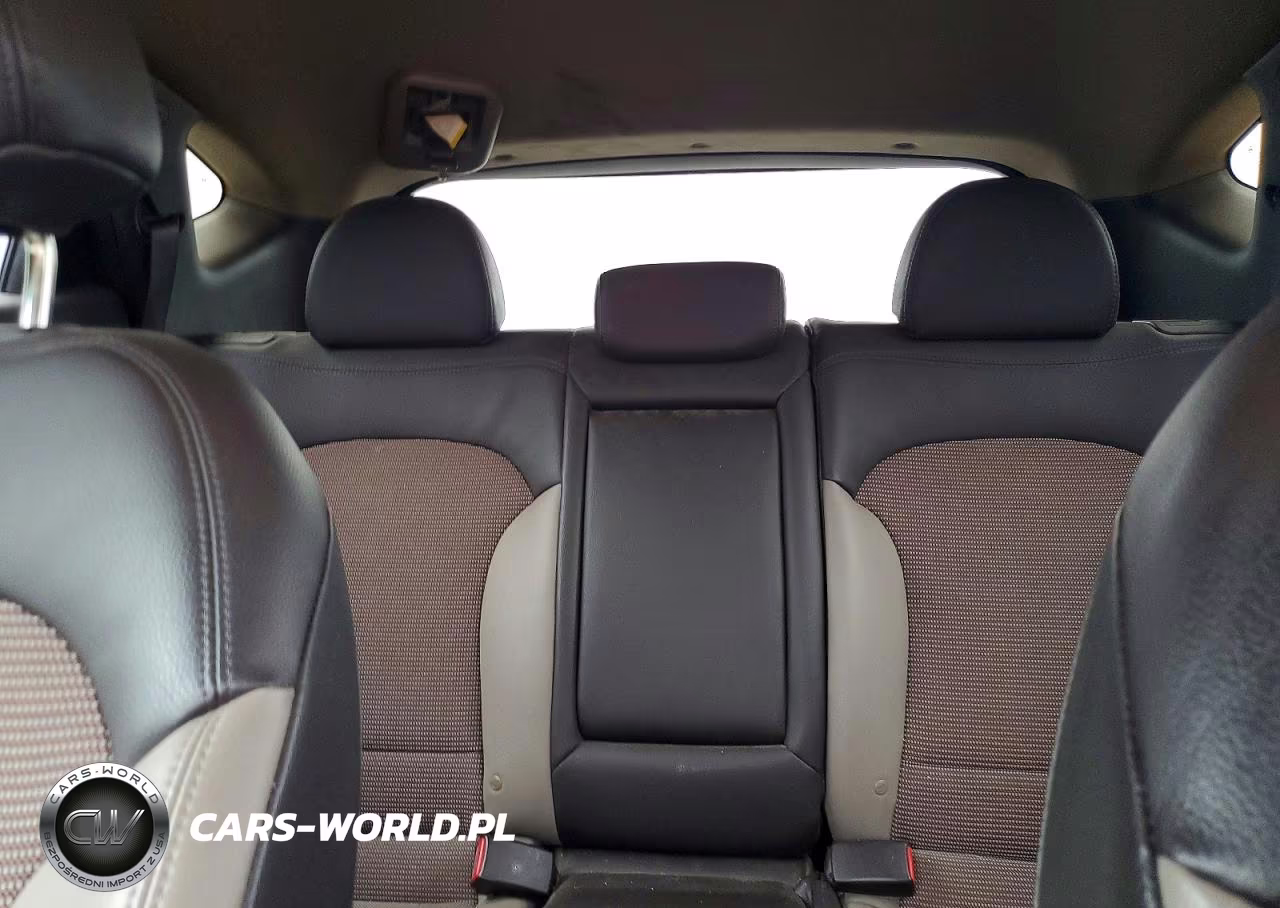 2012 Hyundai Tucson Gls VIN:KM8JUCAC8CU476816 - 10