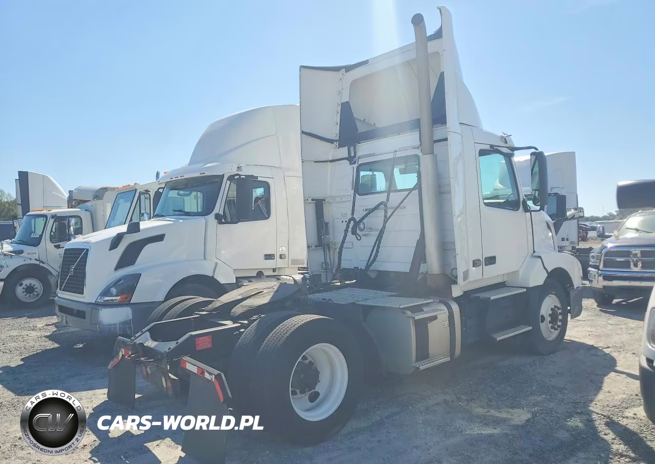 2018 Volvo Vnl Semi Truck VIN:4V4N39TG1JN892441 - 3