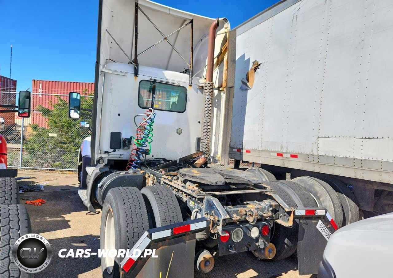 2016 Kenworth T680 Semi Truck VIN:1XKYA48X5GJ496575 - 6