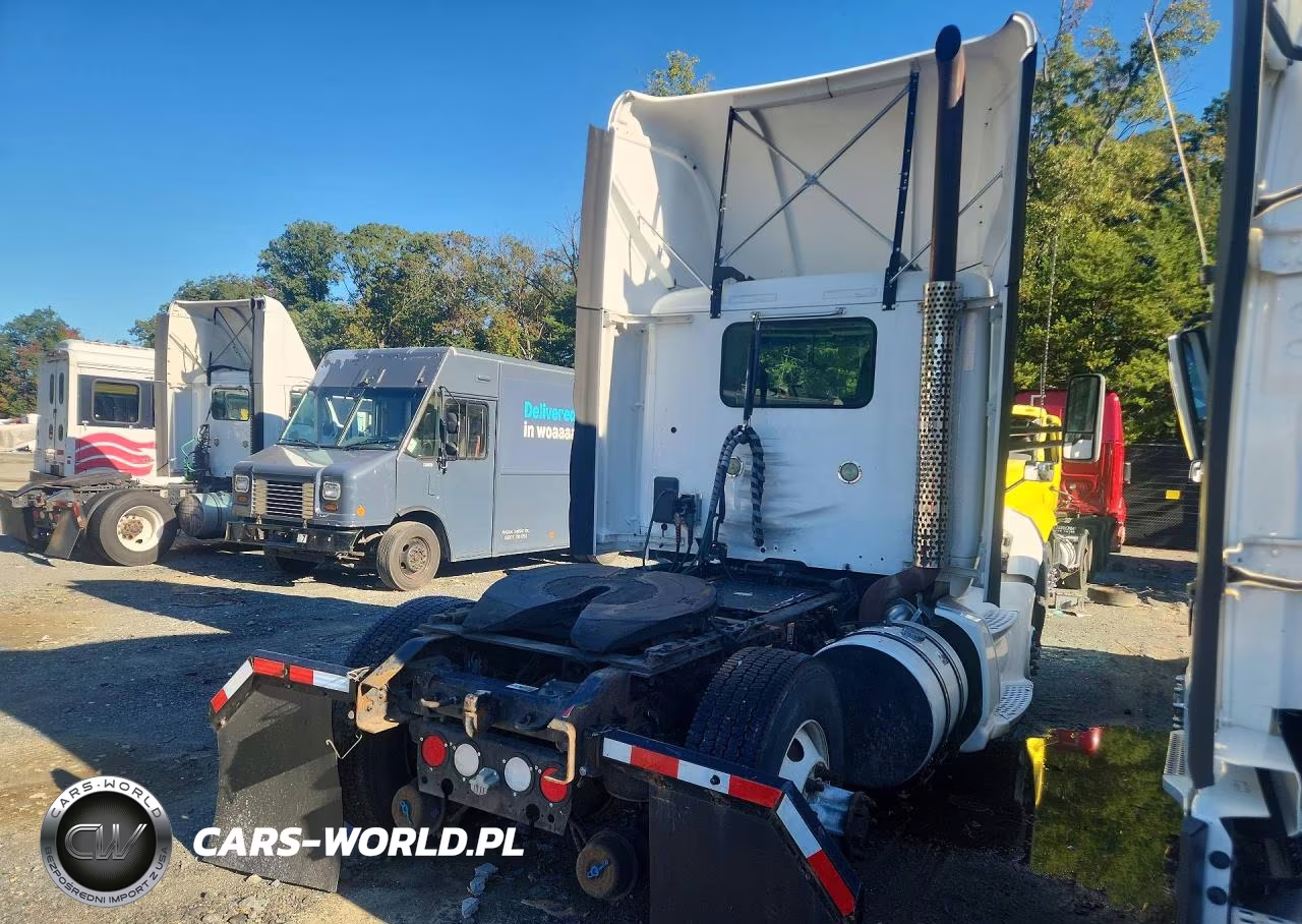 2015 Kenworth T680 Semi Truck VIN:1XKYA48X9FJ462461 - 3