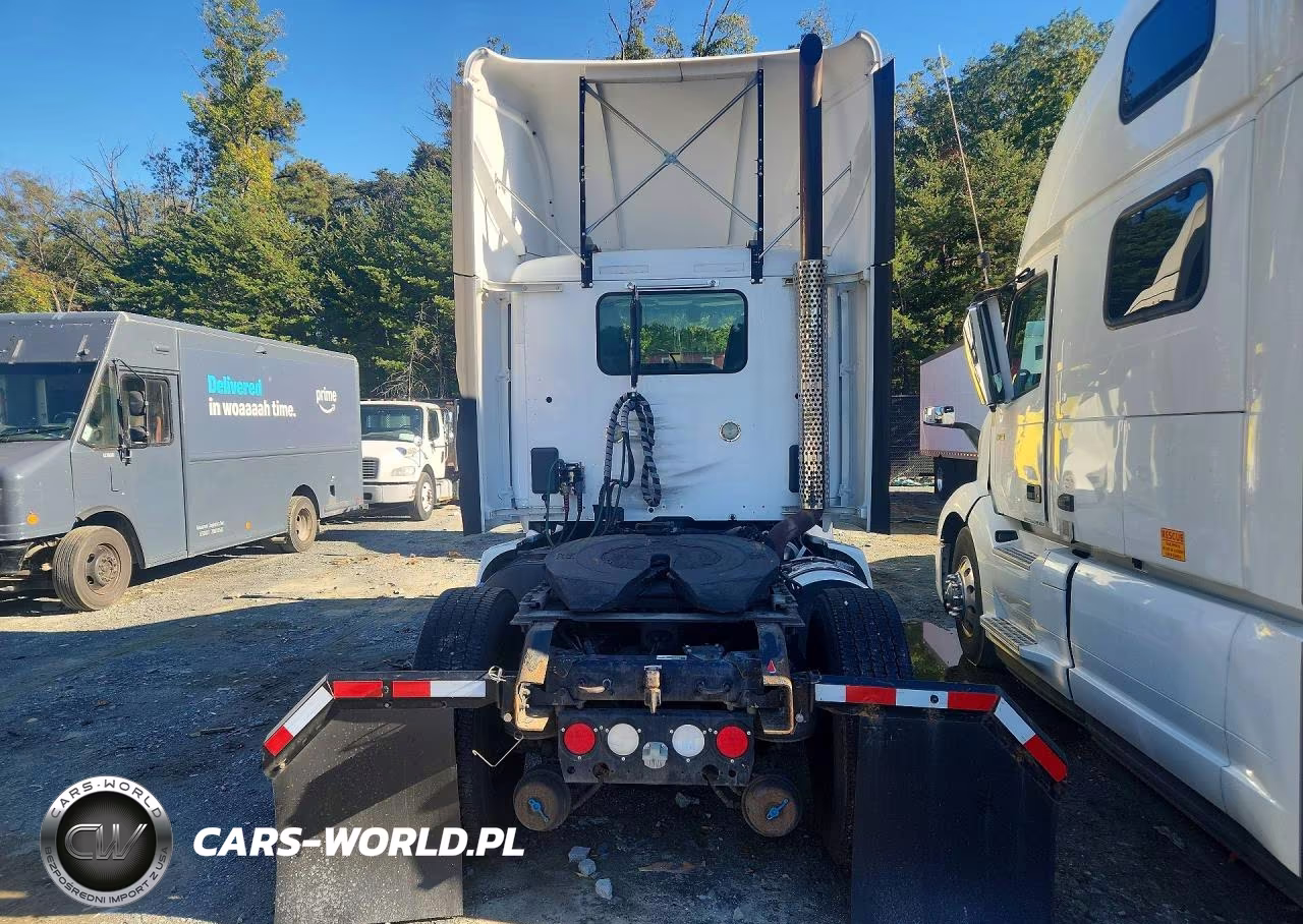 2015 Kenworth T680 Semi Truck VIN:1XKYA48X9FJ462461 - 6