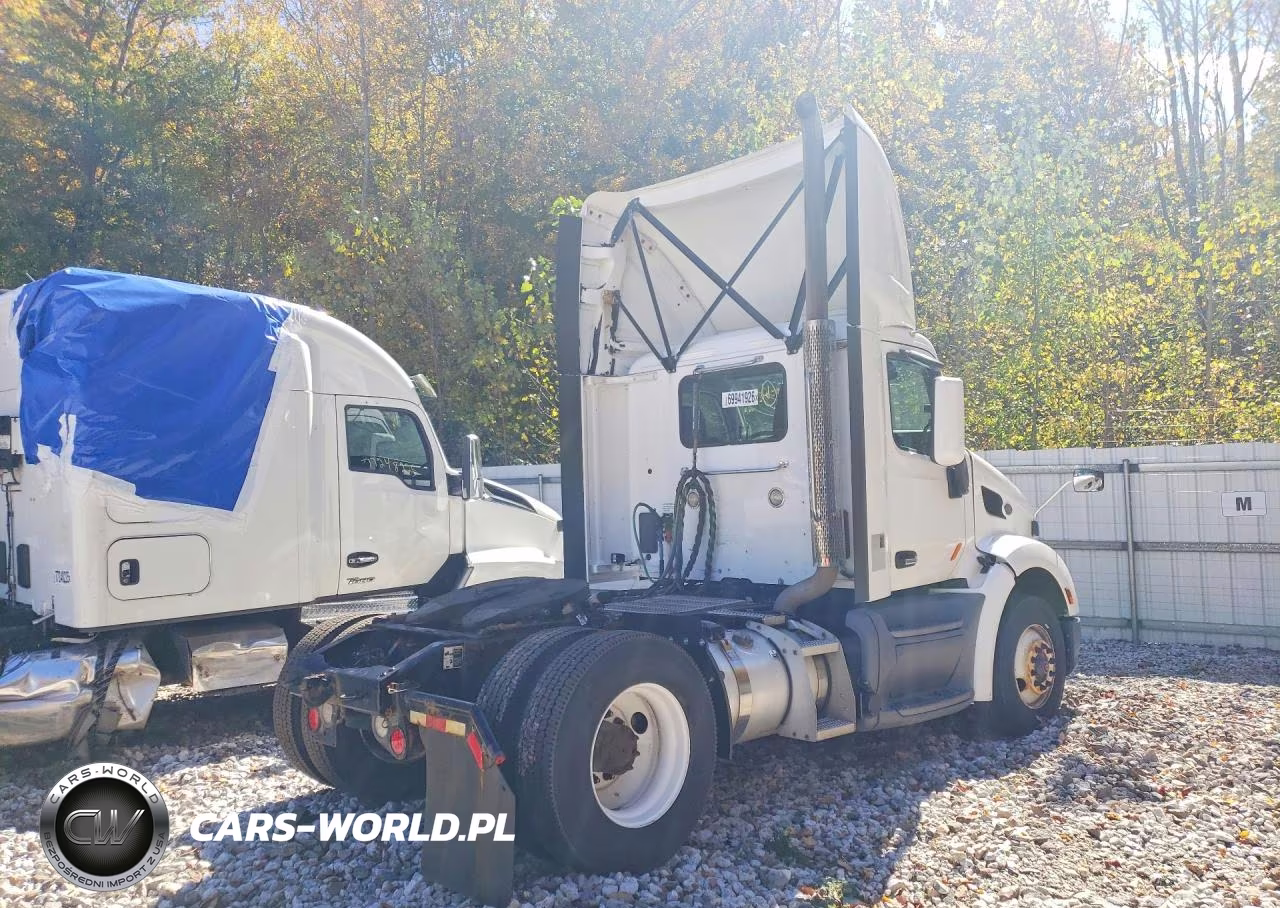 2020 Peterbilt 579 Semi Truck VIN:1XPBA48X7LD685558 - 3
