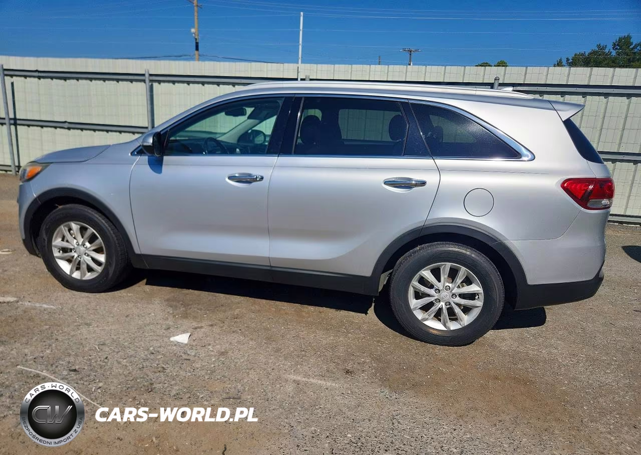 2016 Kia Sorento Lx VIN:5XYPG4A35GG030223 - 2