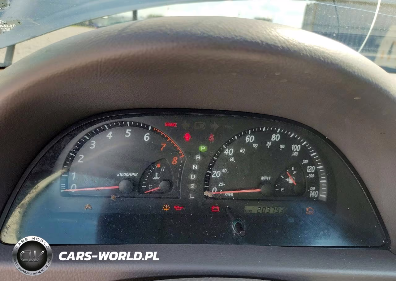 2003 Toyota Camry Le VIN:4T1BE32K13U176915 - 9