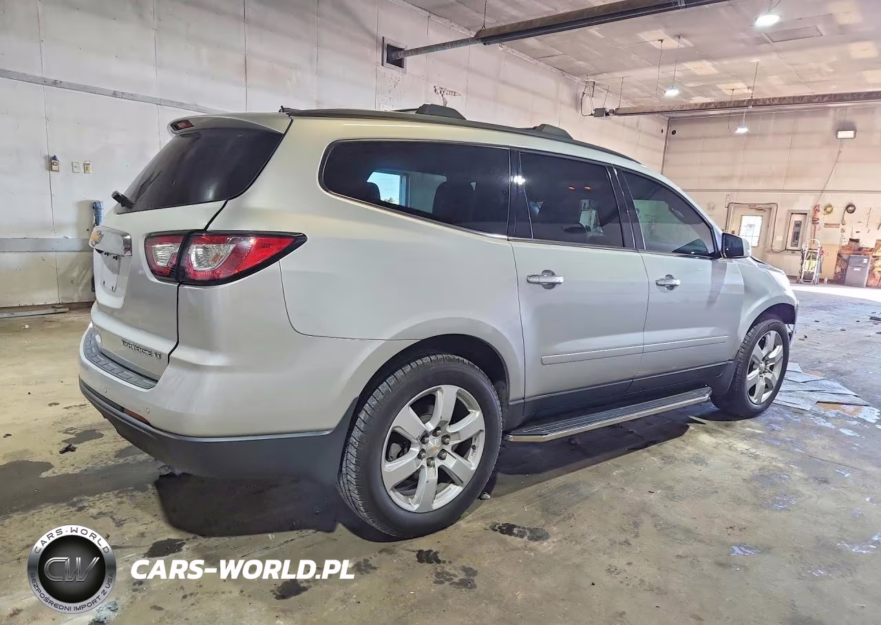 2016 Chevrolet Traverse Lt VIN:1GNKRGKD7GJ284732 - 3