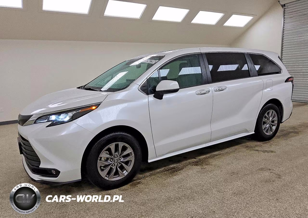 2025 Toyota Sienna Xle 8-Passenger – zdjęcie 1 z 14