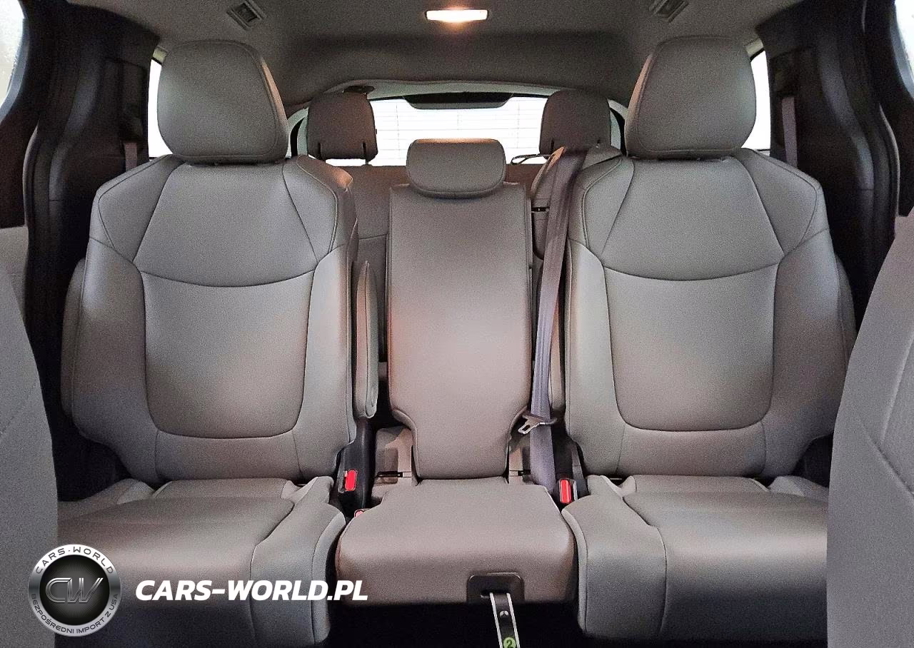 2025 Toyota Sienna Xle 8-Passenger VIN:5TDYRKEC6SS256974 - 10
