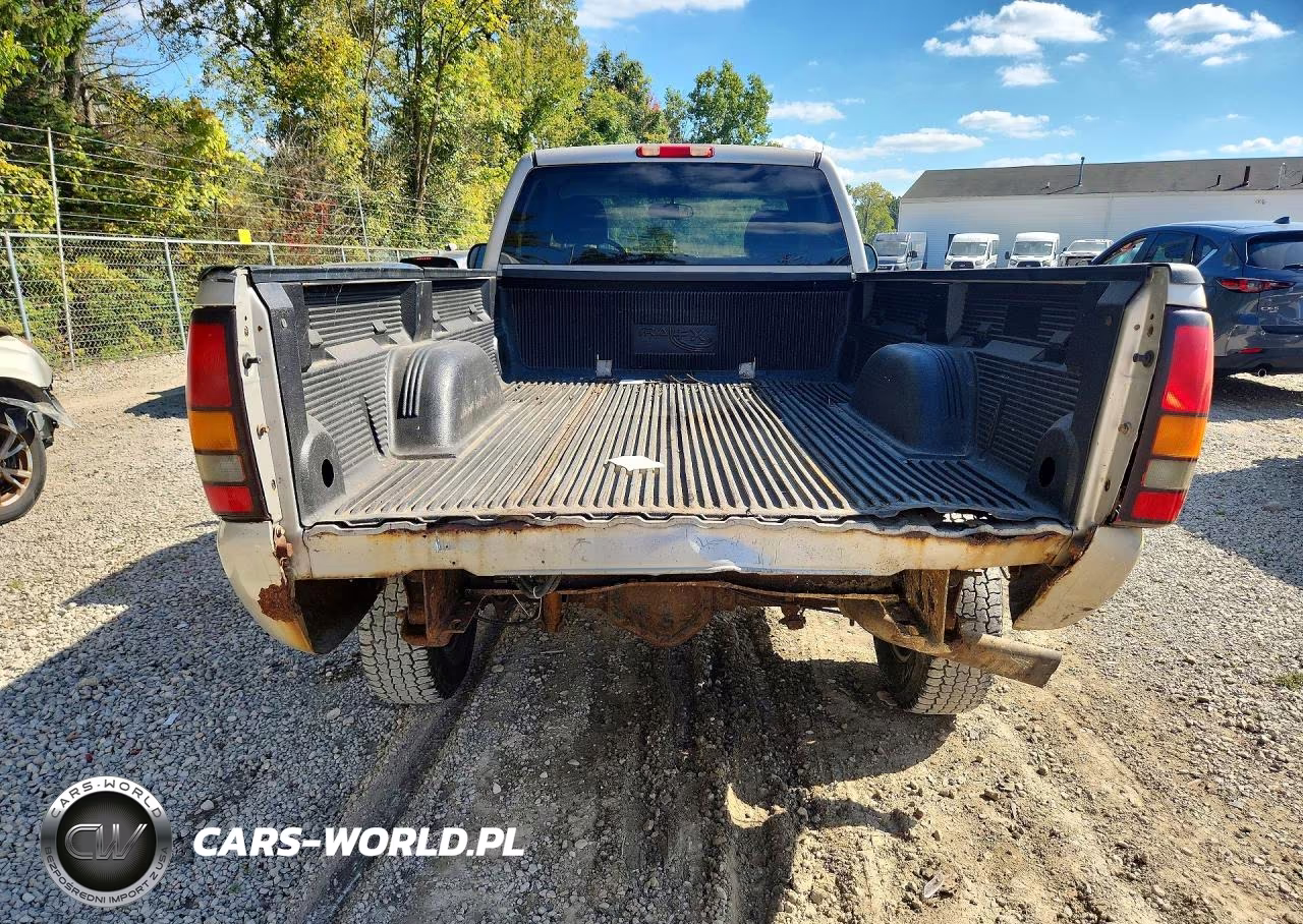 2006 GMC Sierra K2500 Heavy Duty VIN:1GTHK24U06E211197 - 6