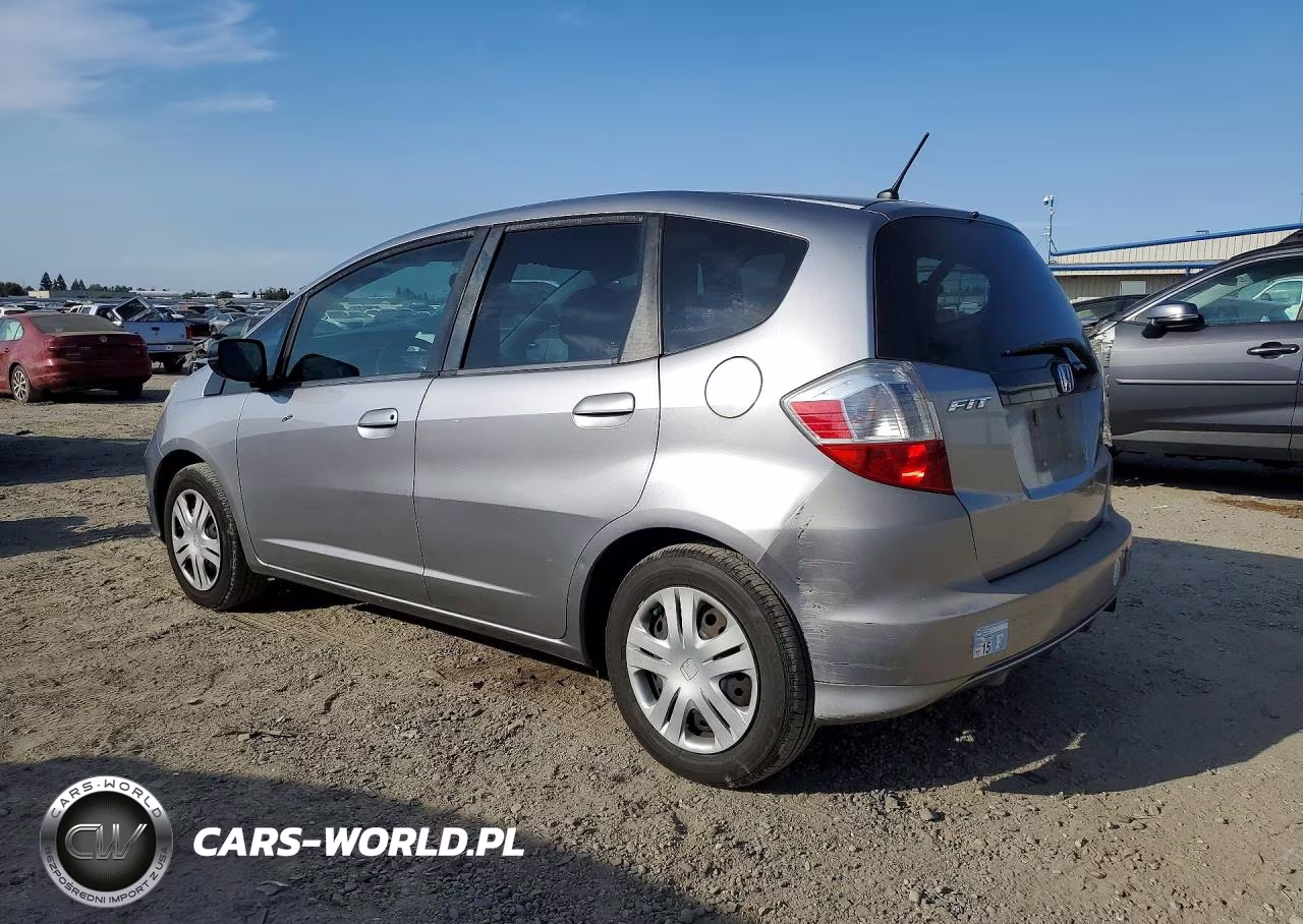 2009 Honda Fit VIN:JHMGE872X9C006887 - 2