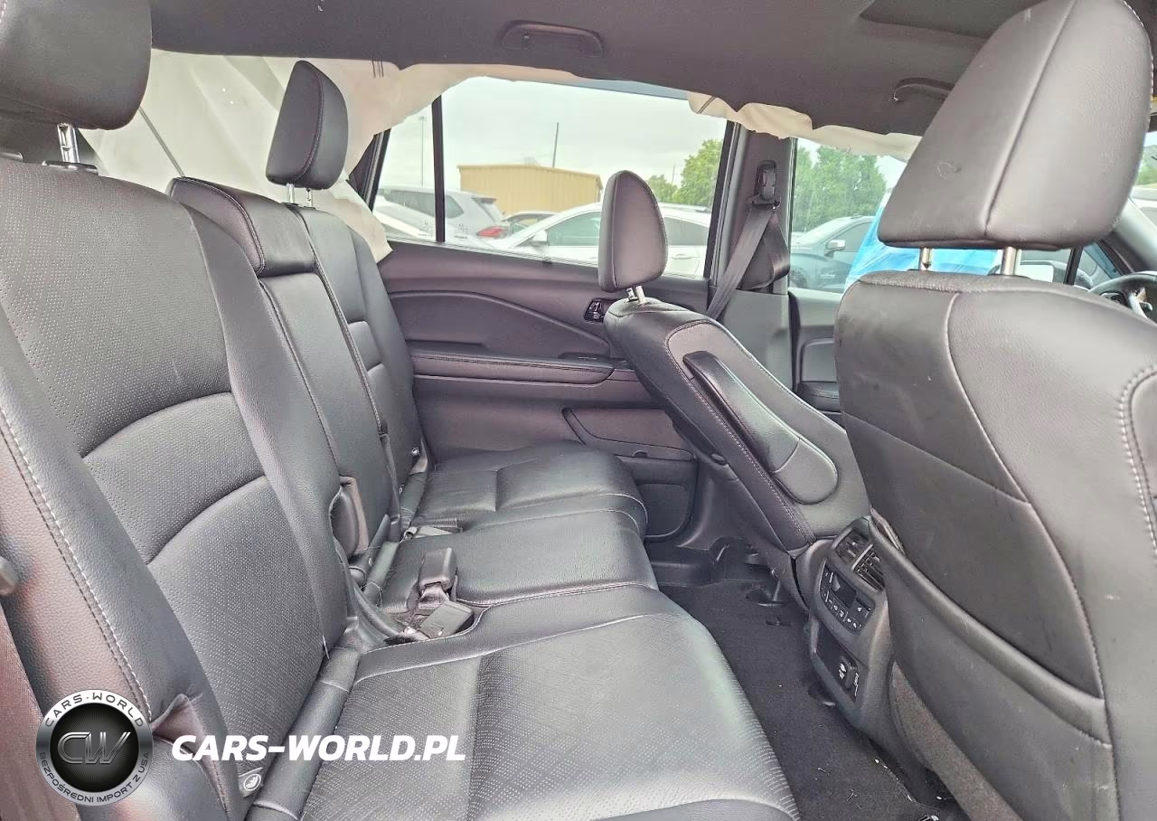 2022 Honda Passport Elite VIN:5FNYF8H07NB005130 - 11