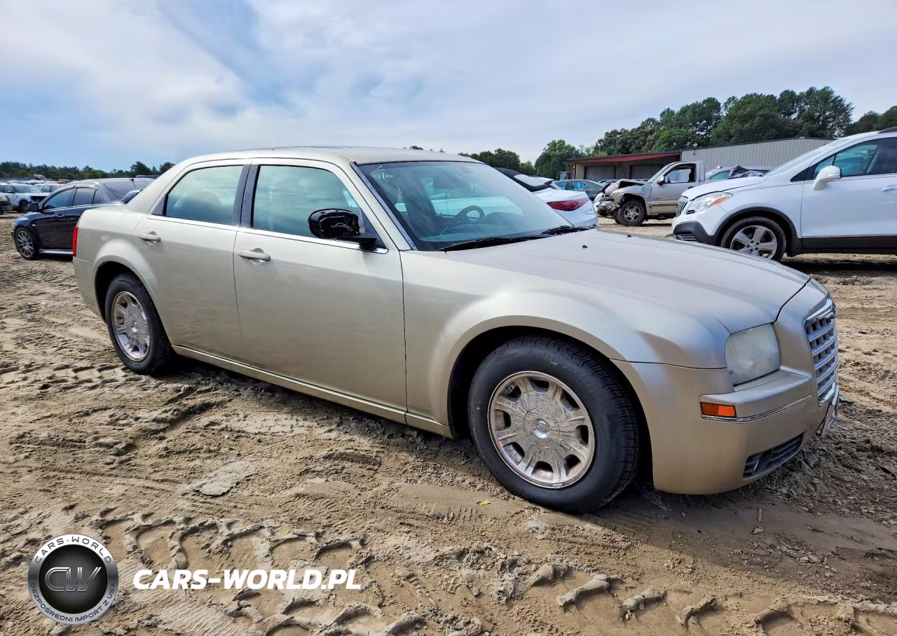 2006 Chrysler 300 Touring VIN:2C3KA53G56H539220 - 4