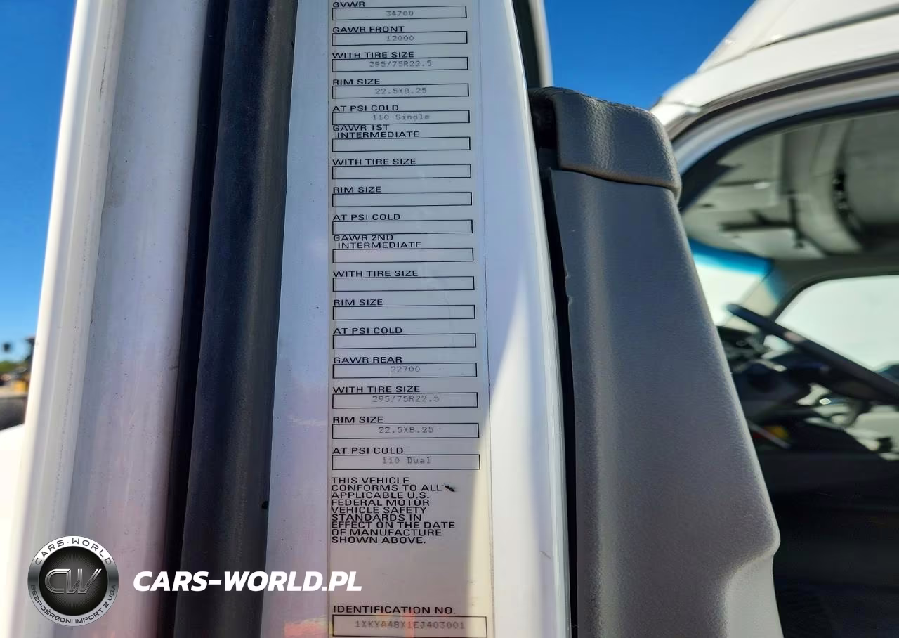2014 Kenworth Construction T680 VIN:1XKYA48X1EJ403001 - 11