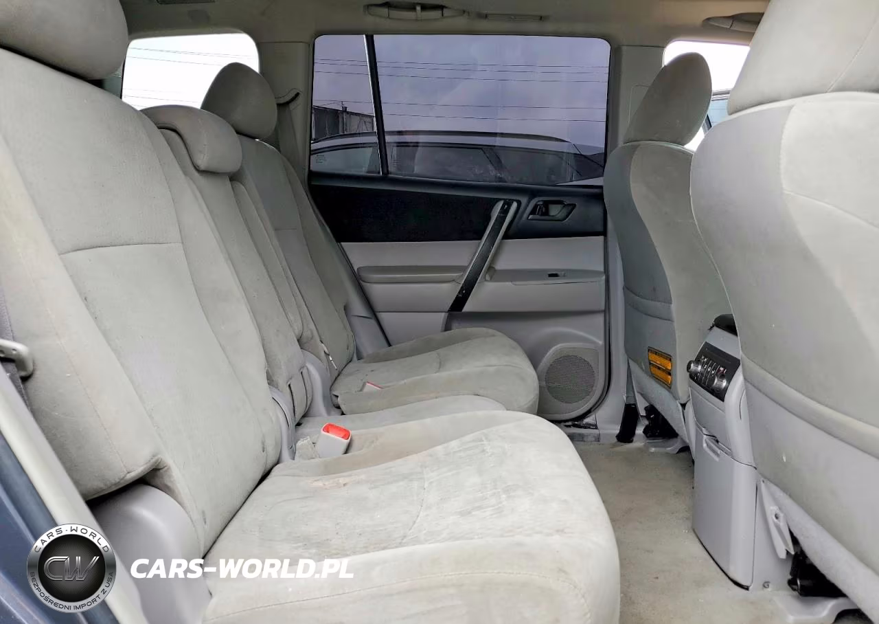2010 Toyota Highlander Base VIN:5TDZK3EH8AS017936 - 11