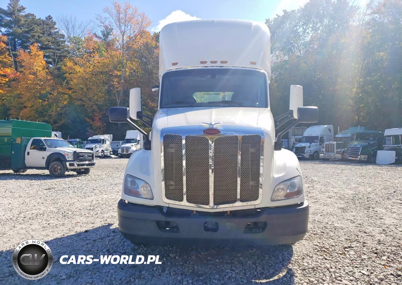 2018 Peterbilt 579 Semi Truck VIN:1XPBA48X0JD477583 - 5
