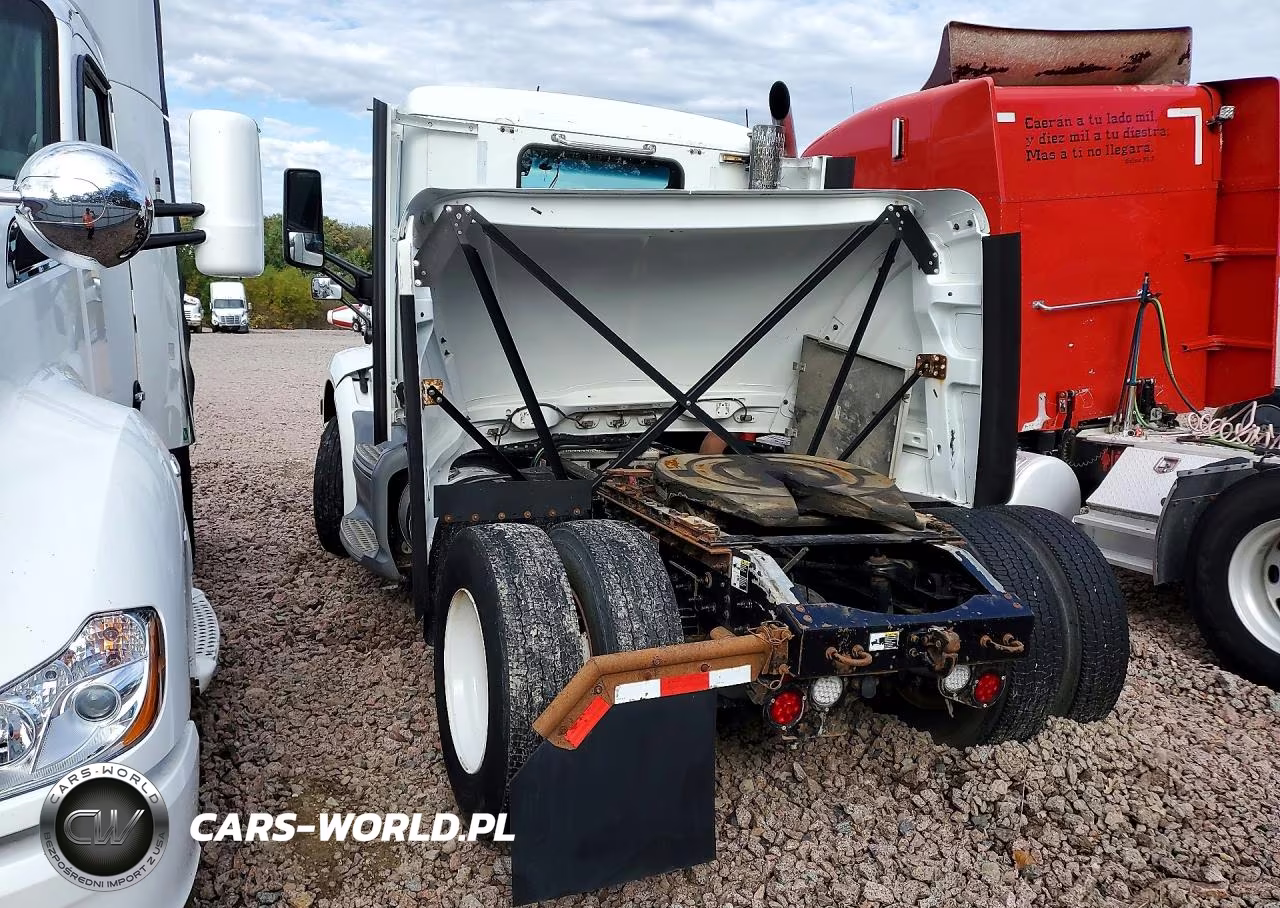 2019 Peterbilt 579 - Semi Truck VIN:1XPBA48X3KD478647 - 2