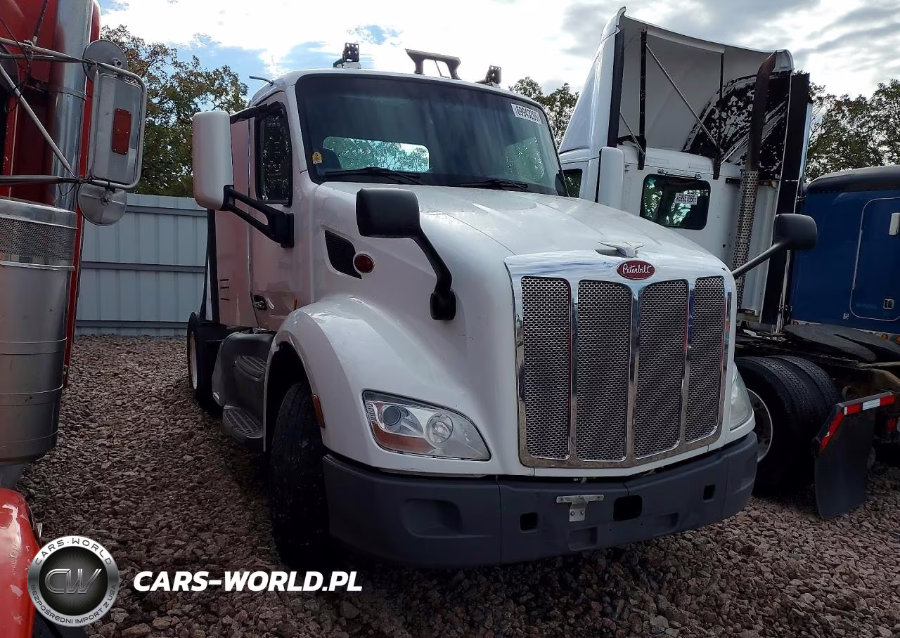 2019 Peterbilt 579 - Semi Truck VIN:1XPBA48X3KD478647 - 4