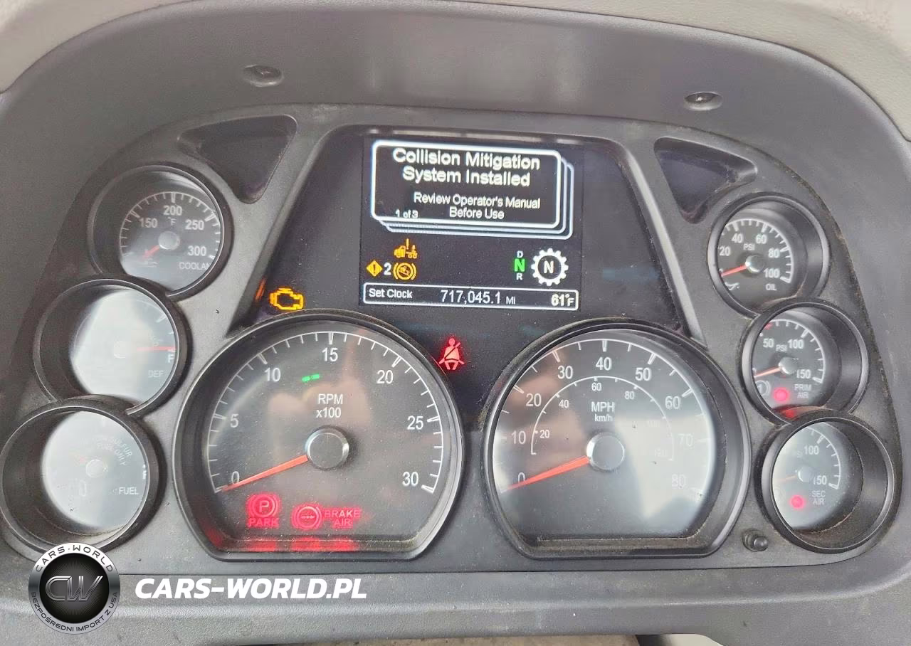 2019 Peterbilt 579 - Semi Truck VIN:1XPBA48X3KD478647 - 9