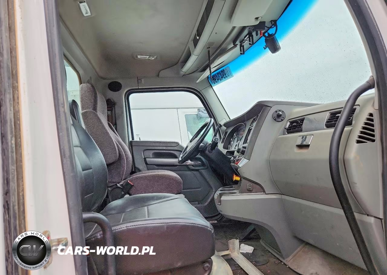 2019 Kenworth Constructi - Semi Truck VIN:1XKYD49X3KJ296969 - 8