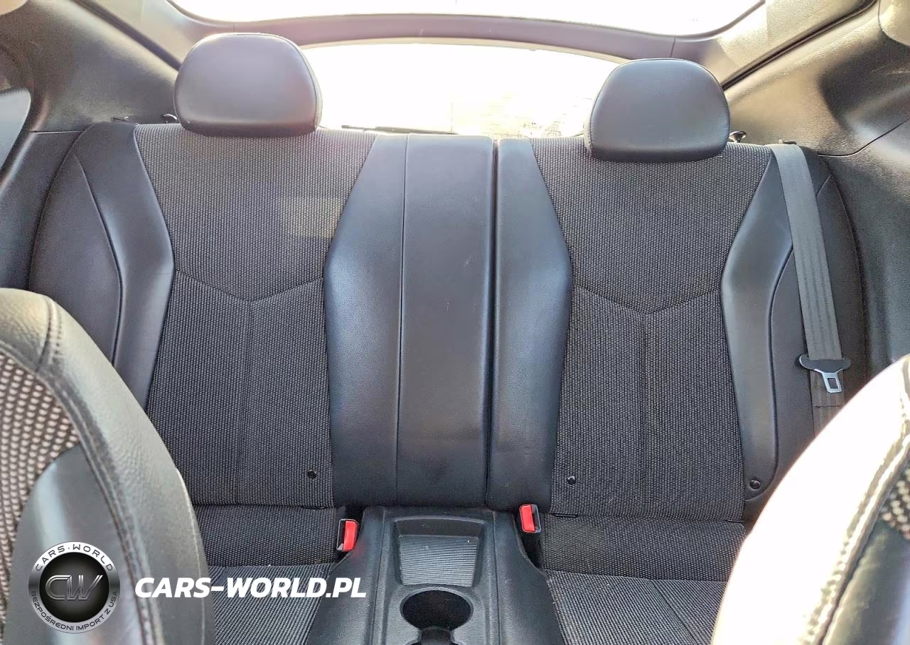 2012 Hyundai Veloster Base VIN:KMHTC6AD6CU041430 - 10