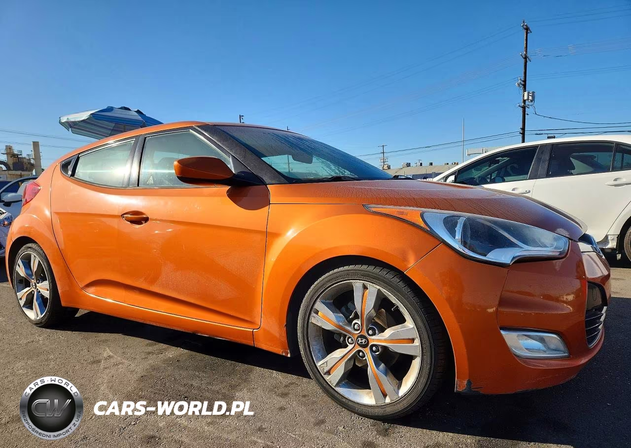 2012 Hyundai Veloster Base VIN:KMHTC6AD6CU041430 - 4