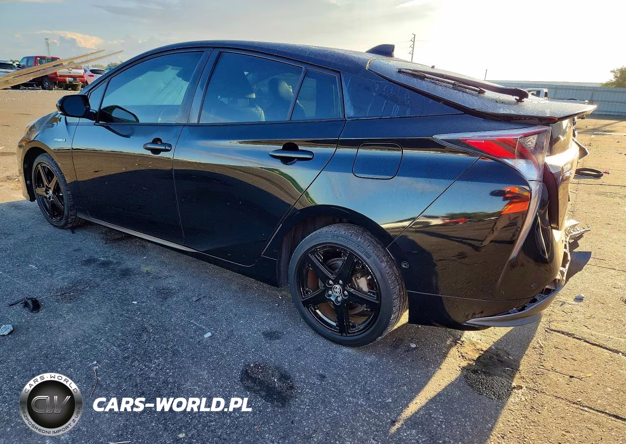 2017 Toyota Prius Four Touring VIN:JTDKARFU3H3035906 - 2