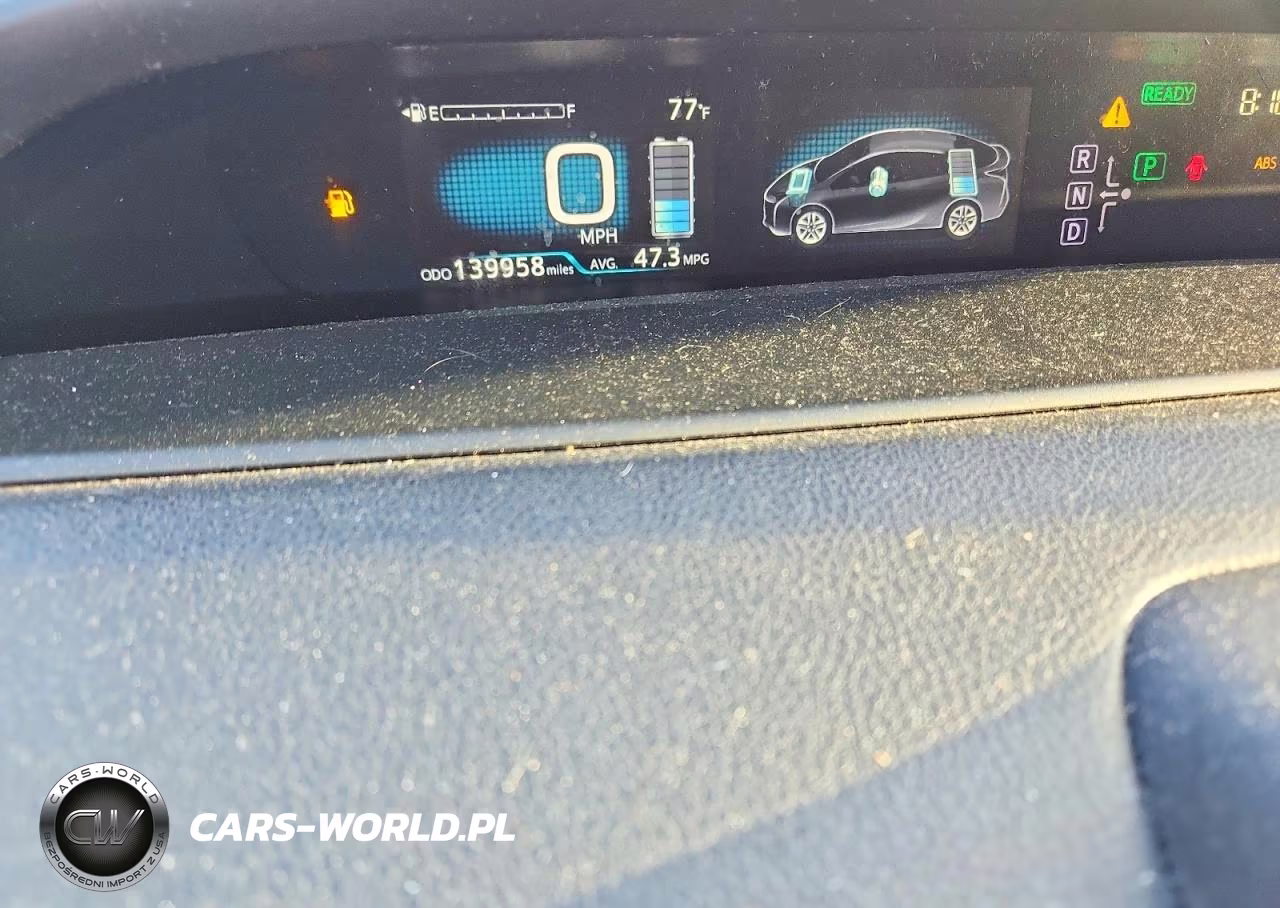 2017 Toyota Prius Four Touring VIN:JTDKARFU3H3035906 - 9