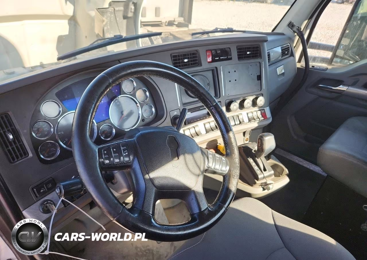2016 Kenworth T680 Semi Truck VIN:1XKYD49XXGJ119259 - 8