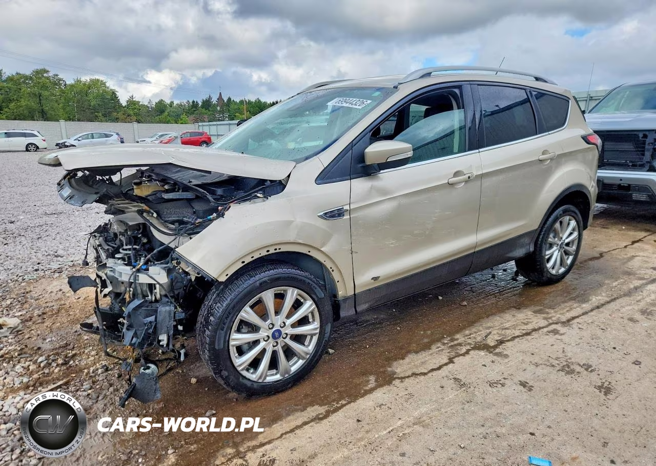 2018 Ford Escape Titanium VIN:1FMCU9J95JUC48589 - 1