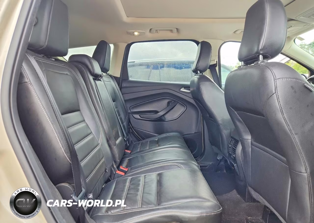 2018 Ford Escape Titanium VIN:1FMCU9J95JUC48589 - 10