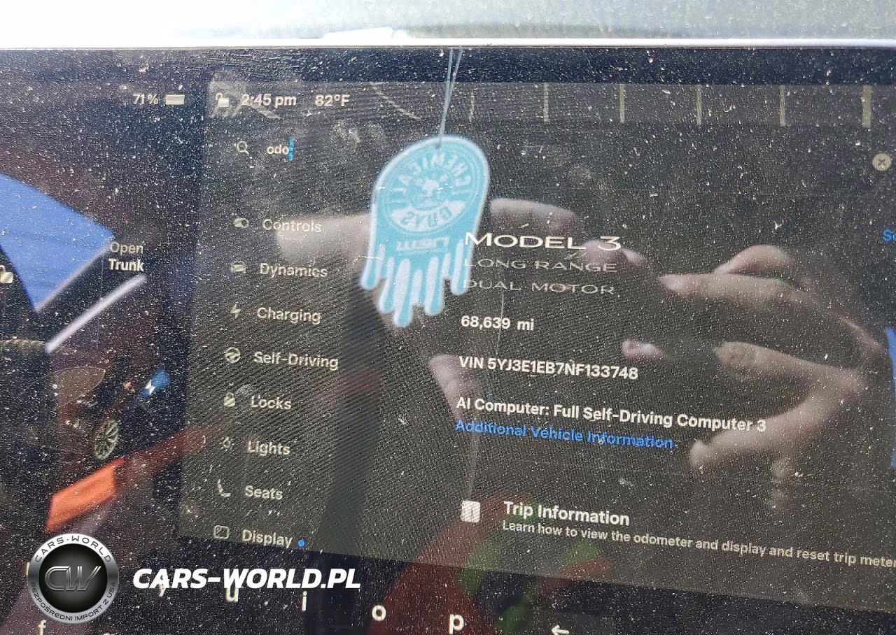 2022 Tesla Model 3 VIN:5YJ3E1EB7NF133748 - 9