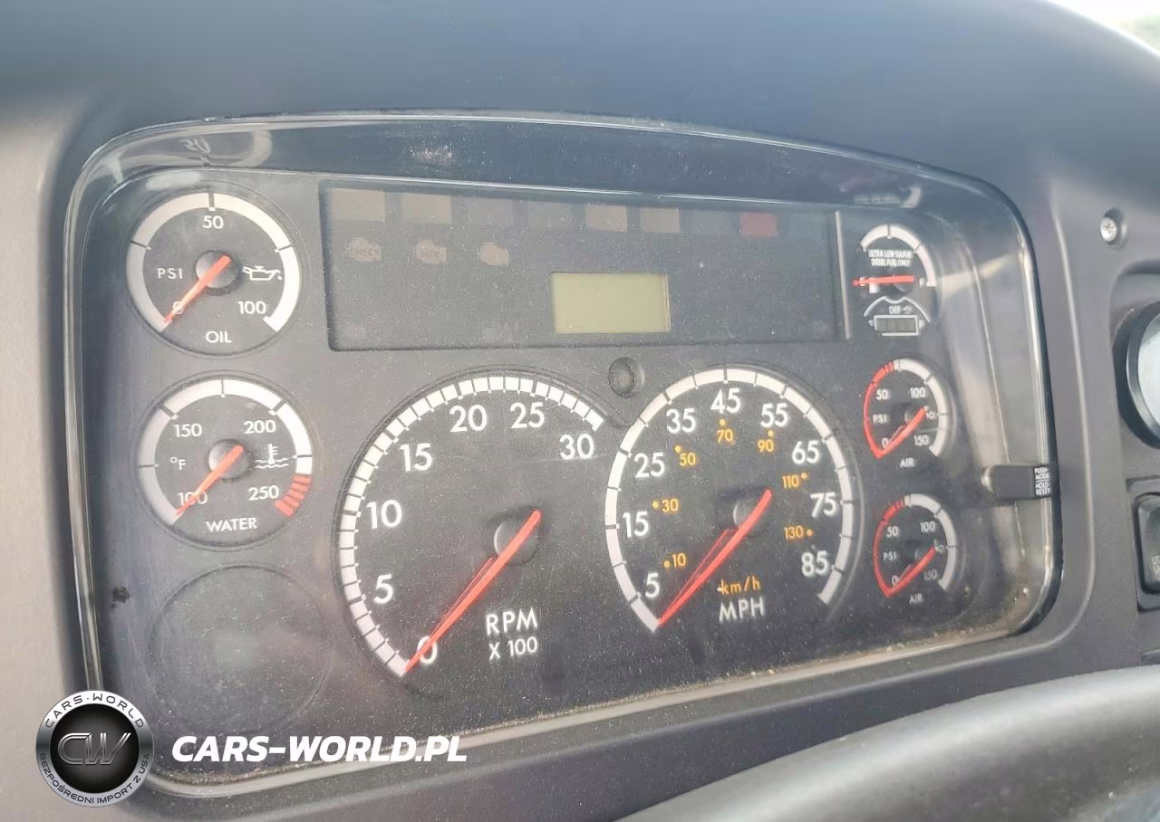 2015 Freightliner Business Class M2 Semi Truck VIN:1FUBC5CY8FHGK0826 - 9