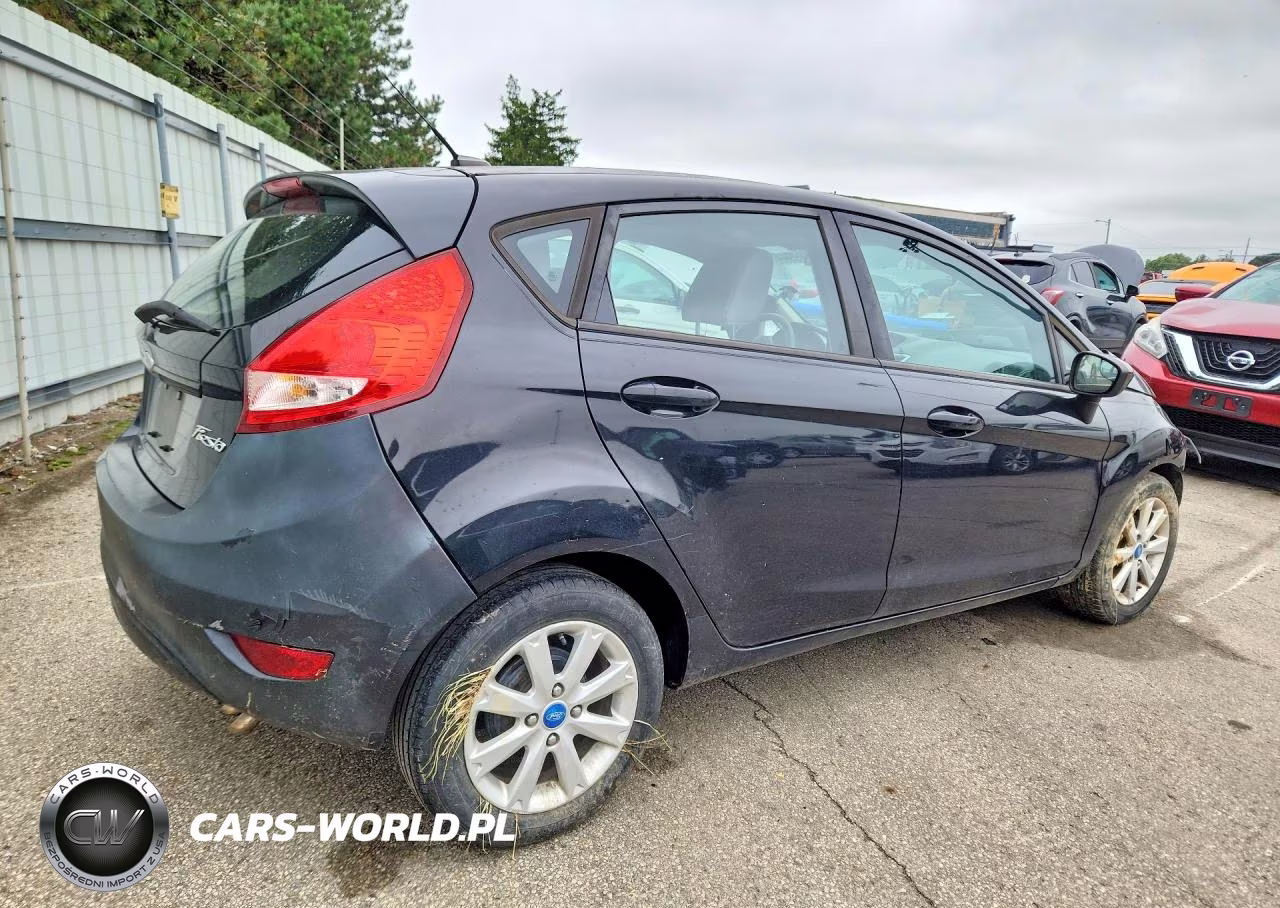 2011 Ford Fiesta Se VIN:3FADP4EJ0BM238796 - 3