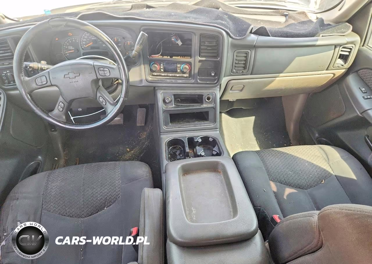 2005 Chevrolet Avalanche C1500 VIN:3GNEC12Z05G193002 - 8
