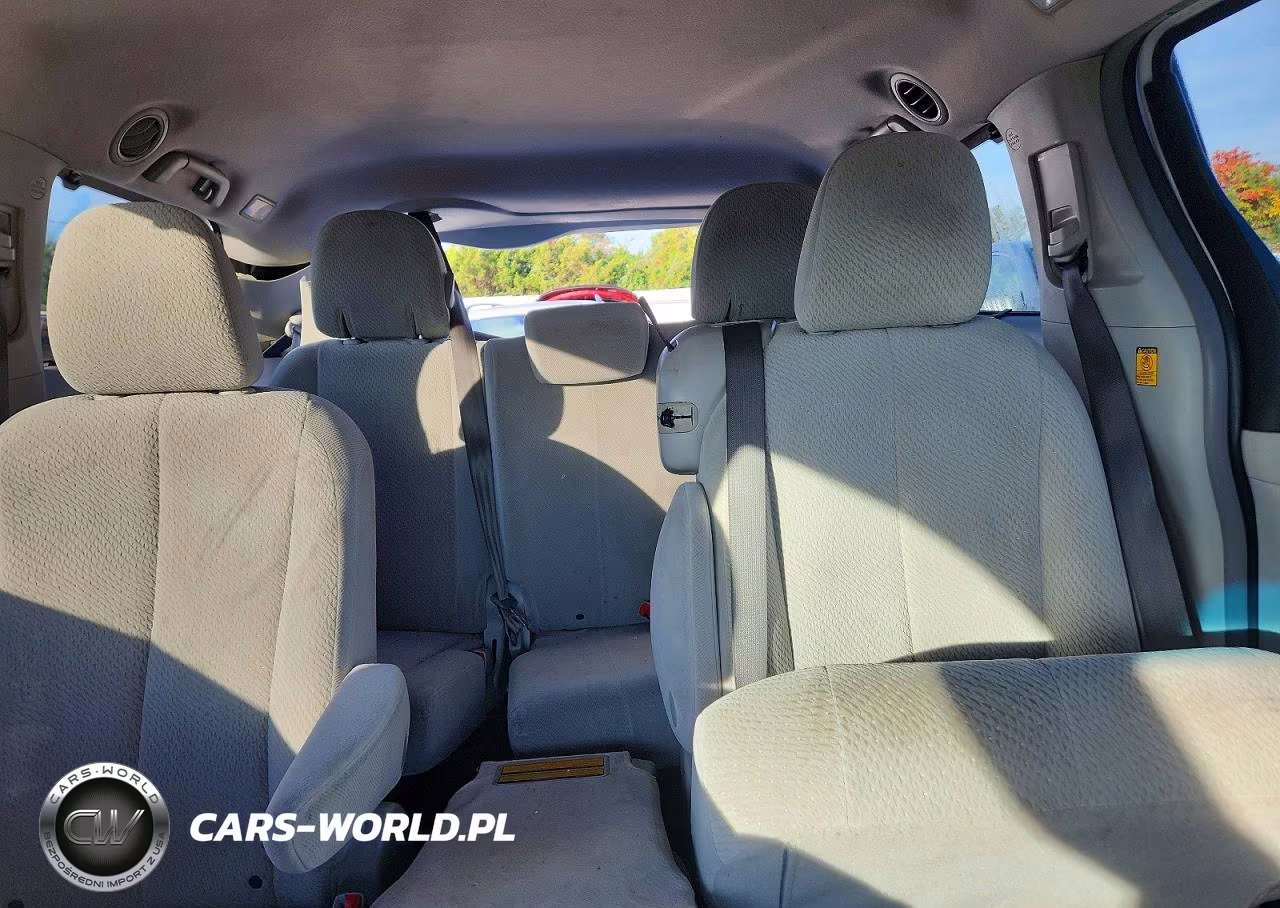 2011 Toyota Sienna Le VIN:5TDKK3DC0BS122995 - 10