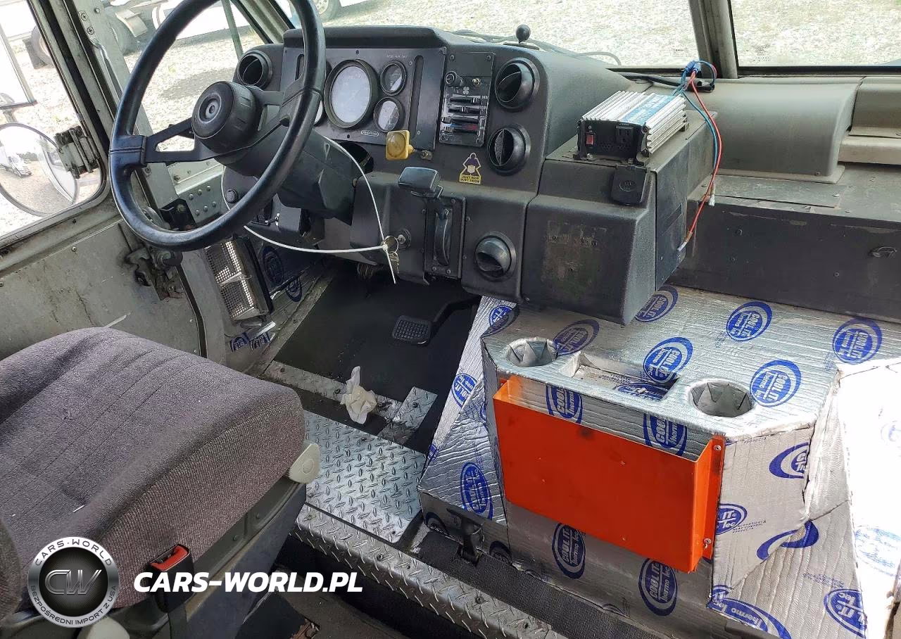 1998 Freightliner Mt45G Chassis Delivery Truck VIN:4UZA4FF46WC932681 - 8