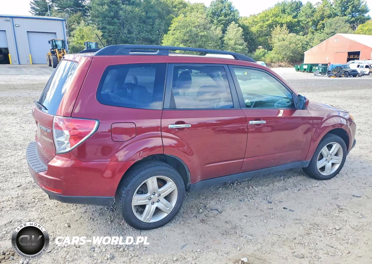 2010 Subaru Forester 2.5X Premium VIN:JF2SH6CCXAH706021 - 3