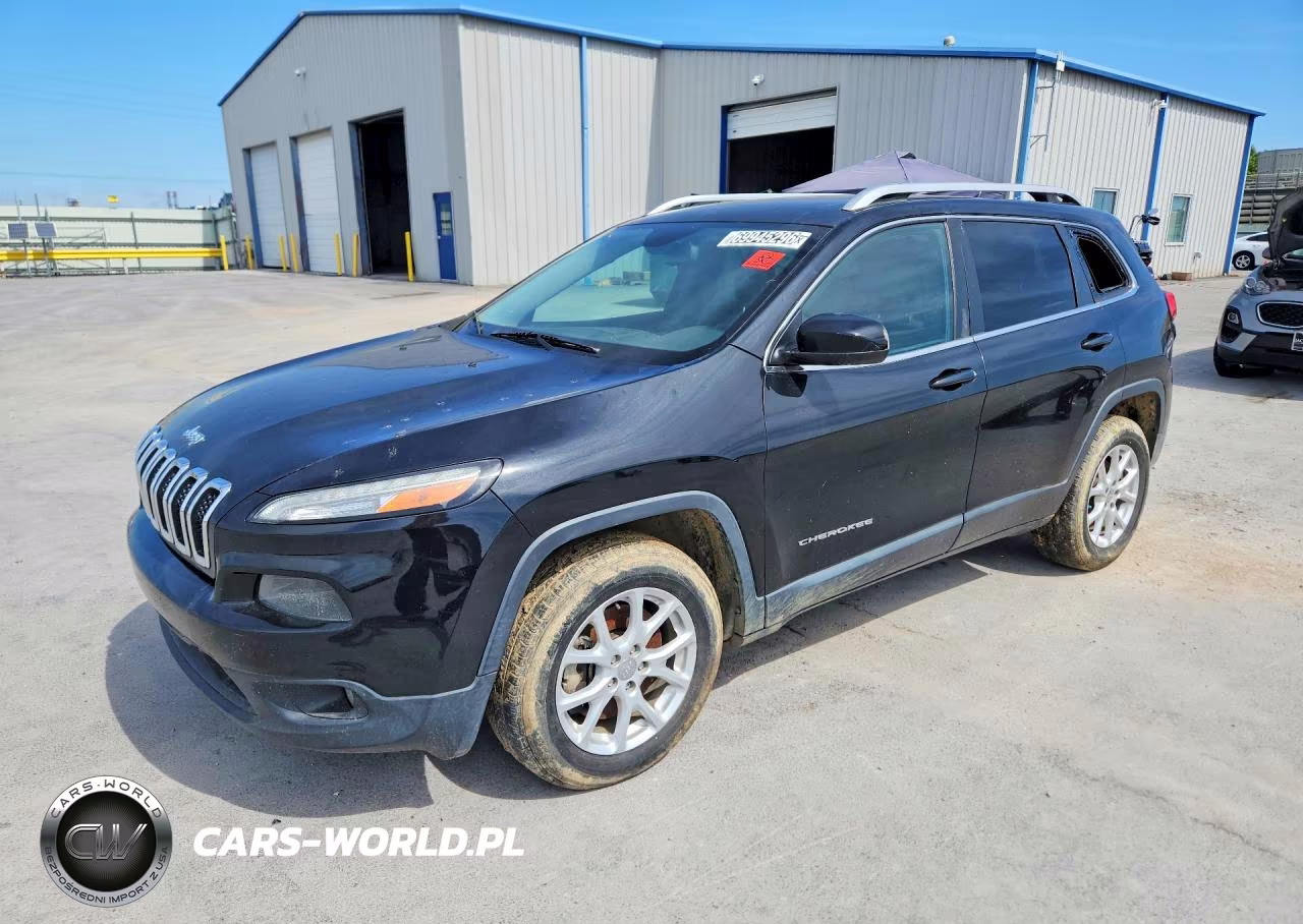 2015 Jeep Cherokee Latitude VIN:1C4PJMCS2FW565159 - 1