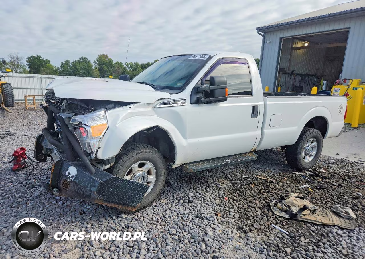 2014 Ford F250 Super Duty VIN:1FTBF2B67EEB74131 - 1