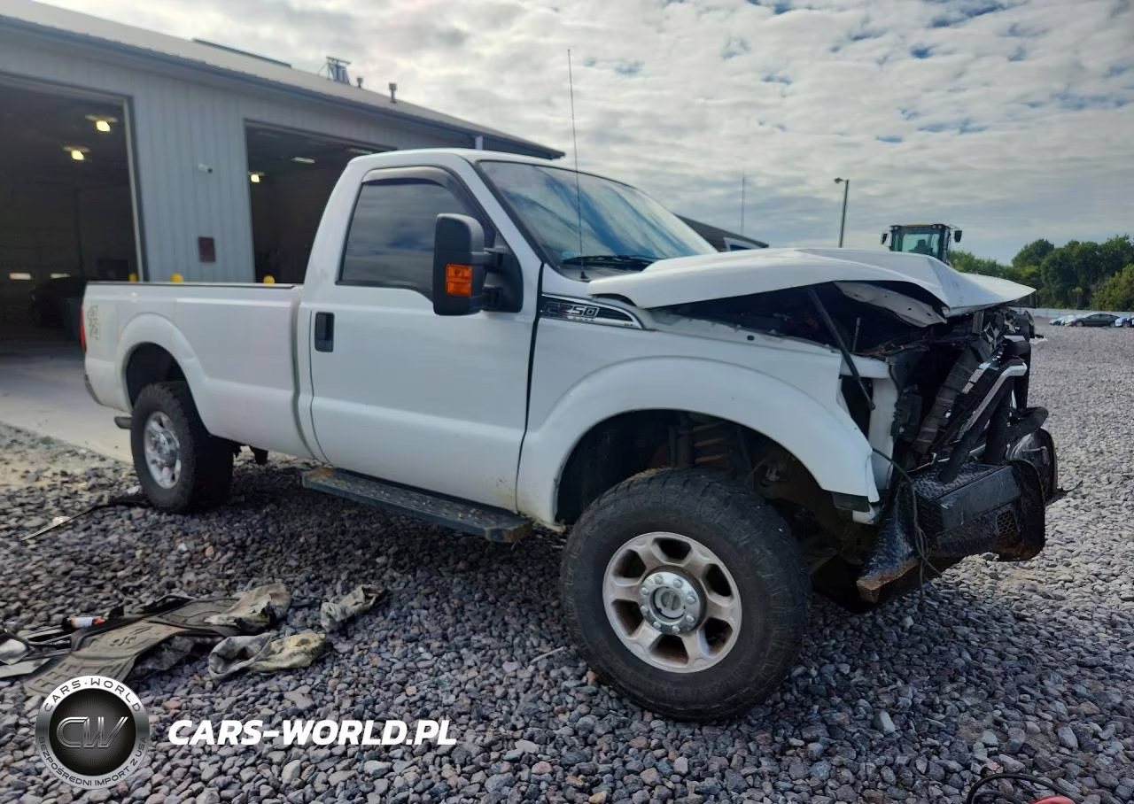 2014 Ford F250 Super Duty VIN:1FTBF2B67EEB74131 - 4
