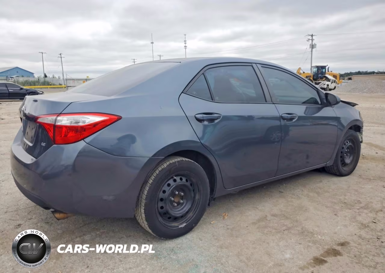 2016 Toyota Corolla Le VIN:2T1BURHE1GC668746 - 3