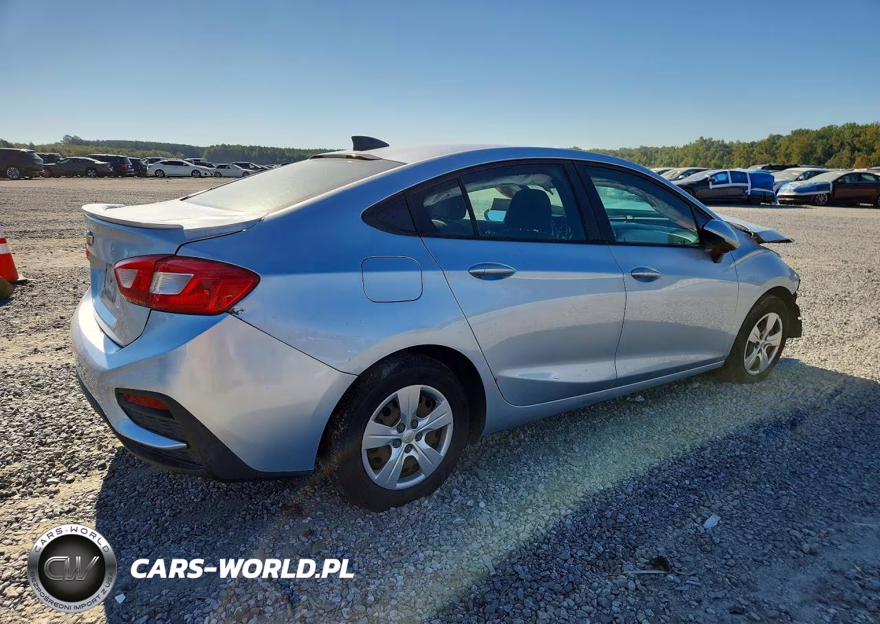2017 Chevrolet Cruze Ls VIN:1G1BC5SM5H7131112 - 3